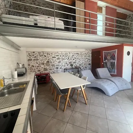Duplex Du Quartier Haut Apartment Sète